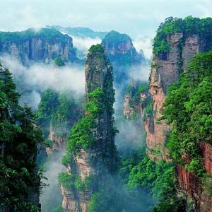 休閑自駕D線：張家界、天門山、天門洞、天子山、寶峰湖或黃龍洞四天三晚游