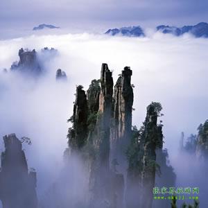 【長(zhǎng)沙往返線路3】：張家界、天子山、黃龍洞、天門仙山四日游