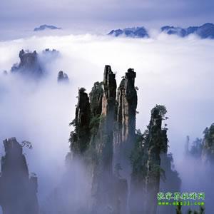 暑期夏令營湘西精華旅游線路：長沙、韶山、張家界、鳳凰純玩8日游