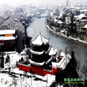 單獨成團P線：（民俗風(fēng)情之旅）張家界、芙蓉鎮(zhèn)、德夯大峽谷、乾州城、鳳凰五日游